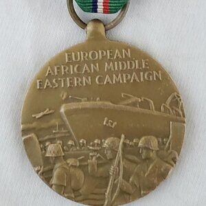 WORLD WAR II EUROPEAN AFRICAN MIDDLE EASTERN CAMPAIGN SERVICE MEDAL ORIGINAL